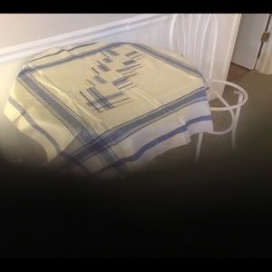 New Vintage Luncheon Table Cloth